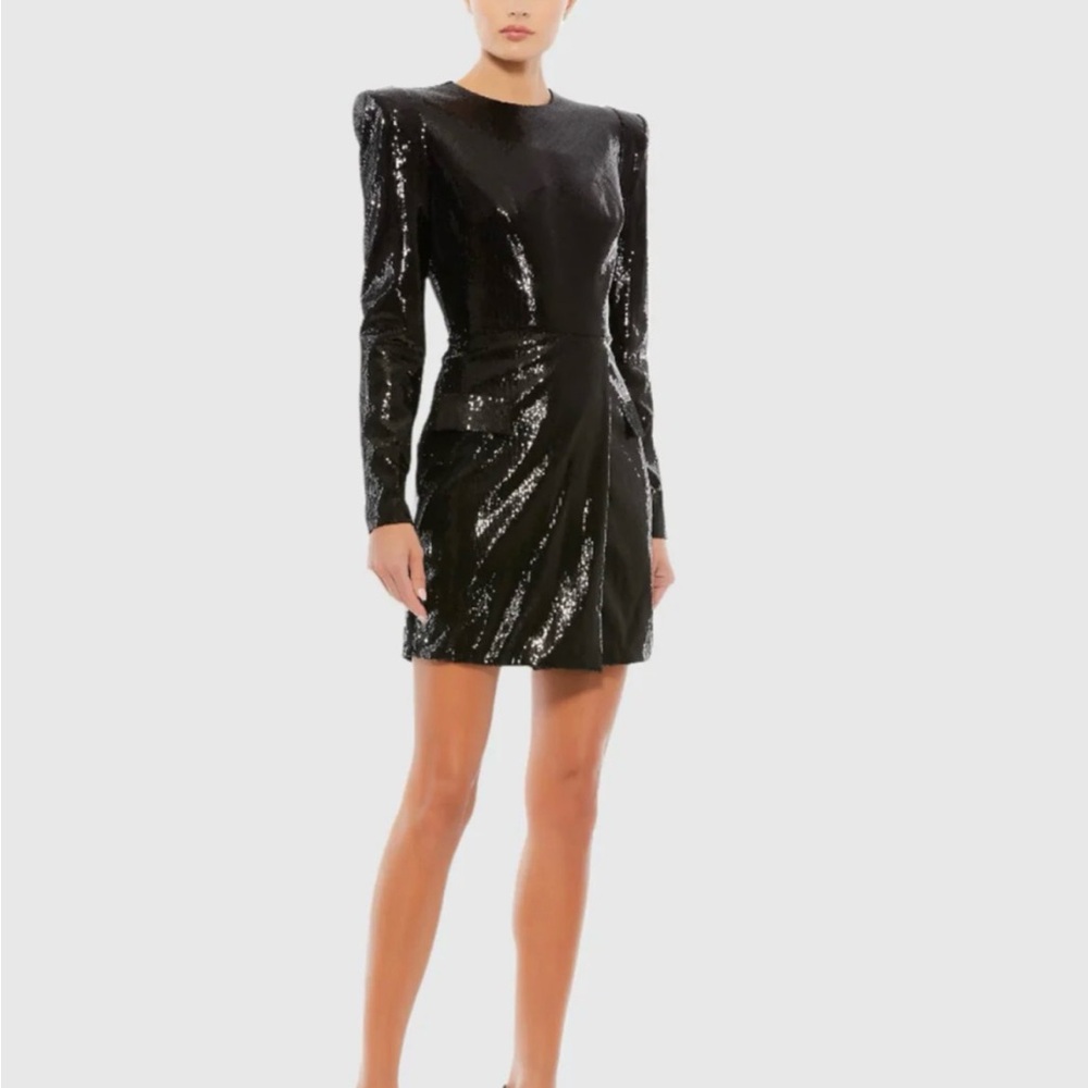 Mac Duggal Elegant Black Sequin Dress